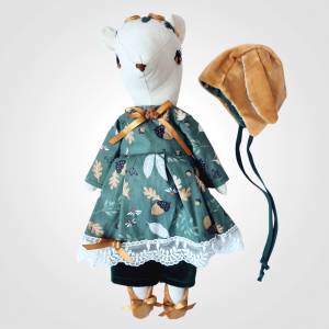 Sarenka Anna - ręcznie szyta i haftowana